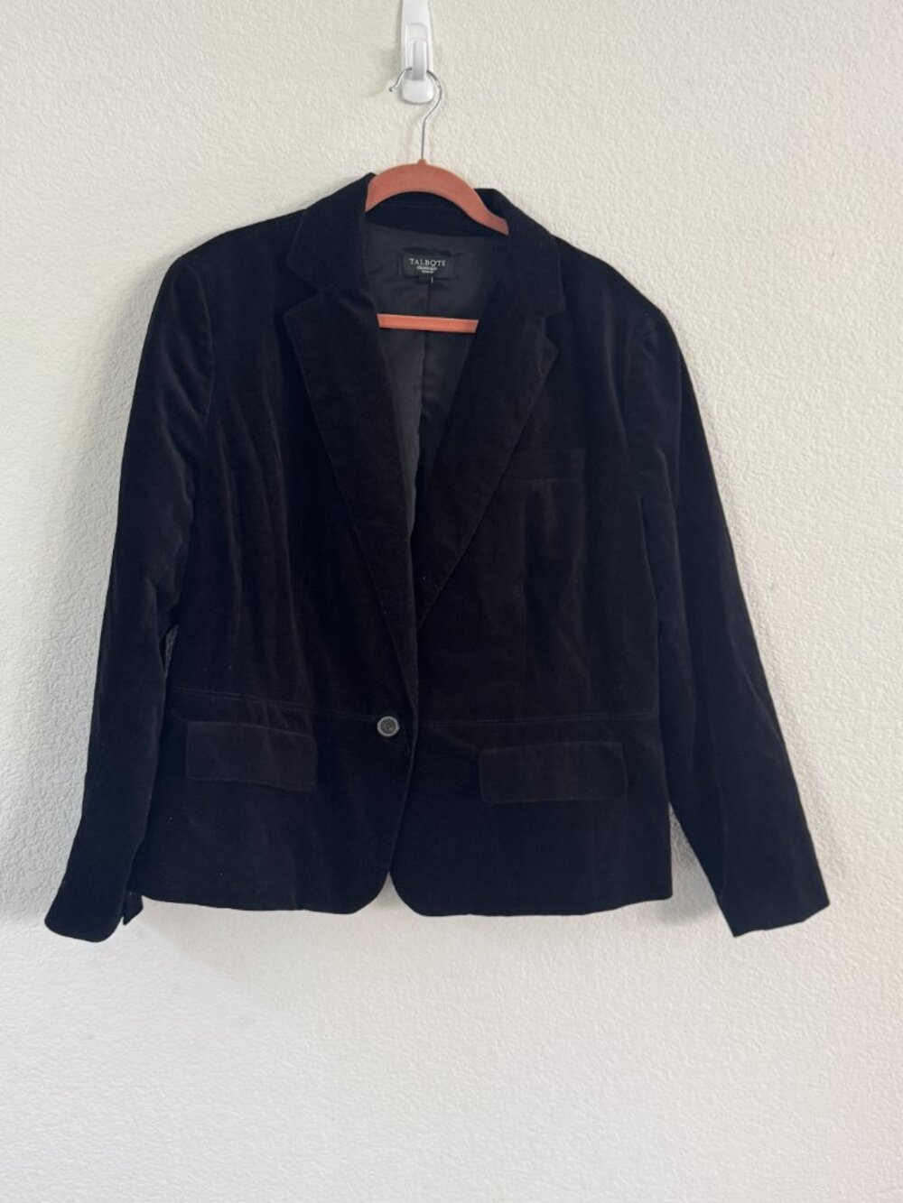 TALBOTS VELVET BLAZER BLACK ONE BUTTON SIZE 20W - Picture 3 of 6